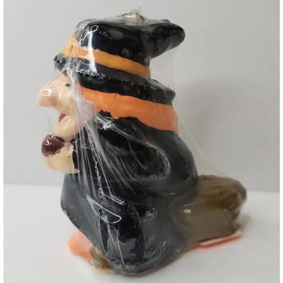 Vintage East West Dist. Co. Witch Halloween Candle New 3.25" SKU H35 - Picture 2 of 7